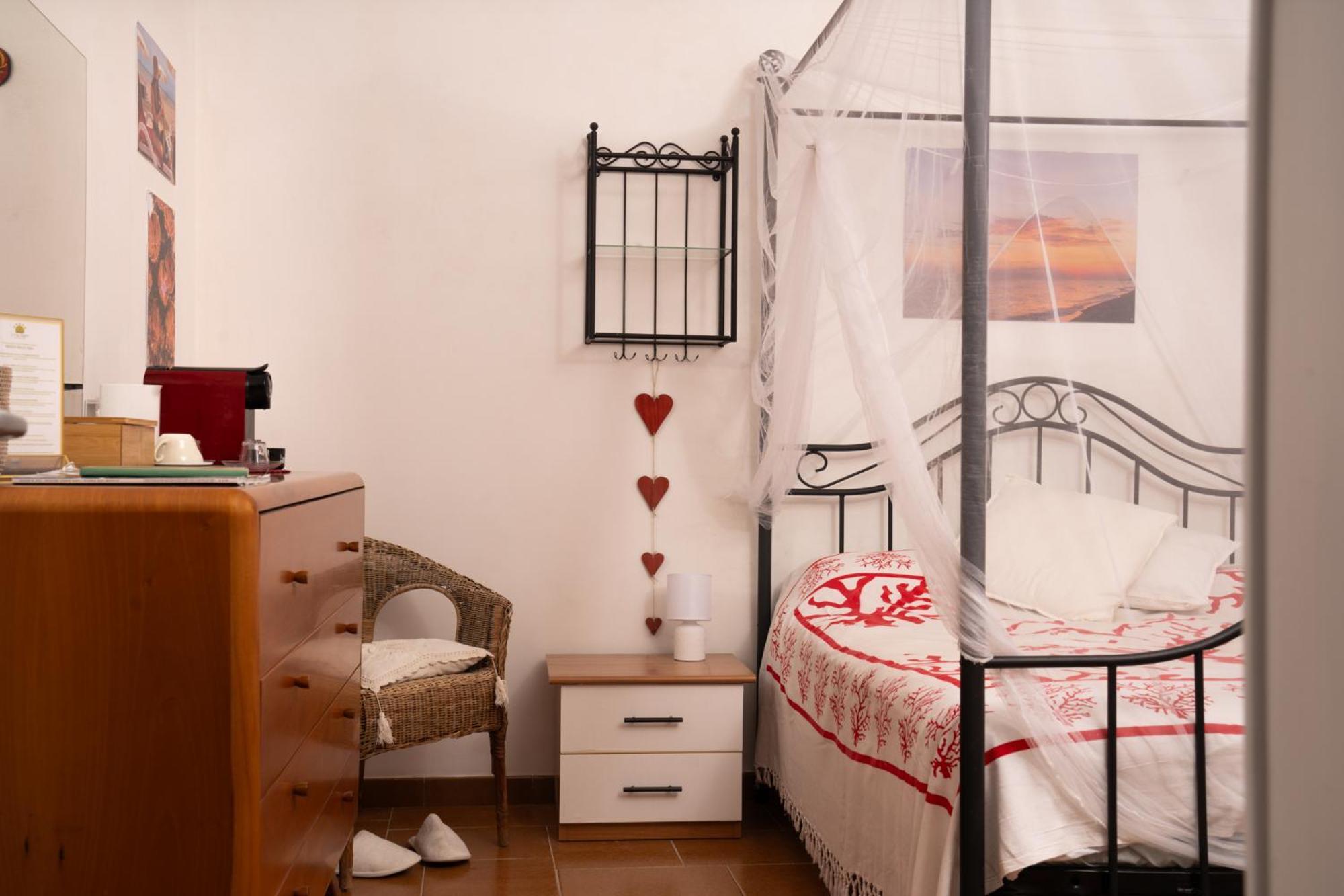 Villa Dan-Rooms In Monopoli Impalata Екстериор снимка