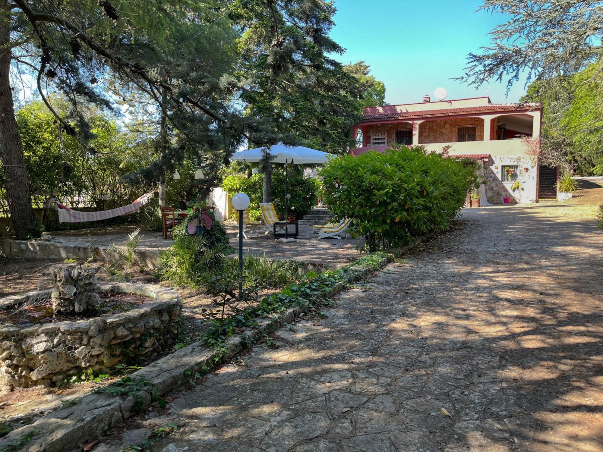 Villa Dan-Rooms In Monopoli Impalata Екстериор снимка